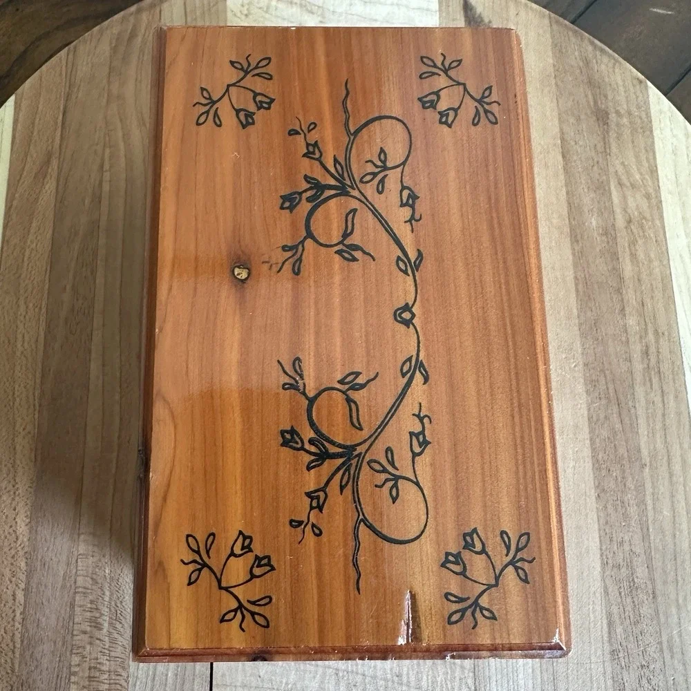 Vintage USA Artisan Cedar Trinket Jewelry Box 5x3 Inch Handcrafted Floral Design